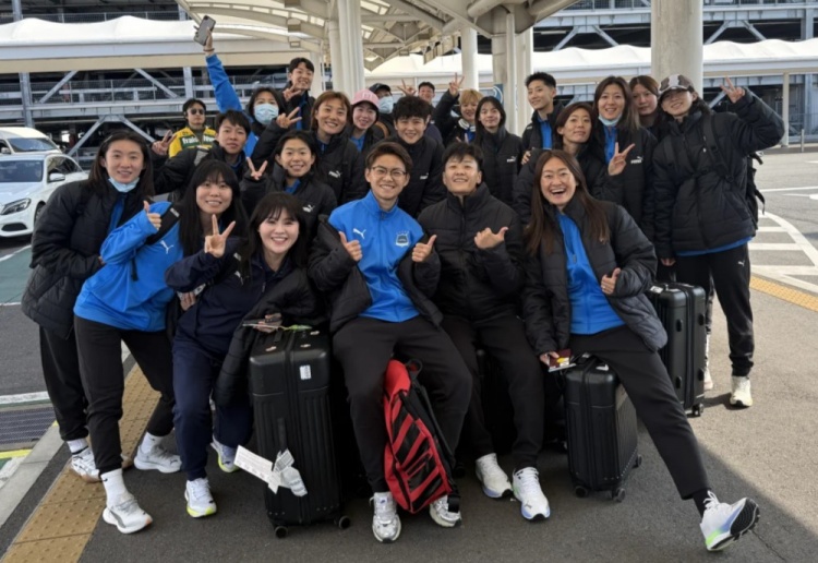 武漢女足前往日本參加女足亞冠！王霜曬照：日本，我們來(lái)了