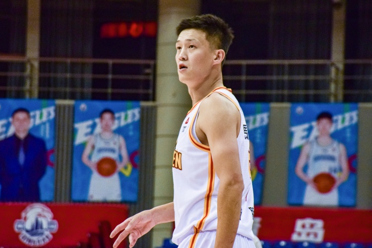 無(wú)了？深圳隊想進(jìn)季后賽需要最后6輪全勝 還需要同曦最后6輪全敗